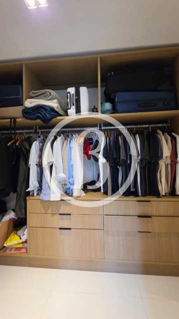 Conheça CLOSET OUTRO ÂNGULO do imóvel - Apartamento 4 quartos à venda Barra da Tijuca, Rio de Janeiro - R$ 2.700.000 - BFAP40316 - 21 CLOSET OUTRO ÂNGULO - 21
