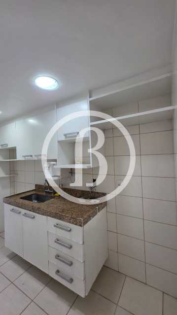 Conheça COZINHA OUTRO ÂNGULO do imóvel - Apartamento 2 quartos à venda Barra da Tijuca, Rio de Janeiro - R$ 750.000 - BFAP20491 - 20 COZINHA OUTRO ÂNGULO - 20