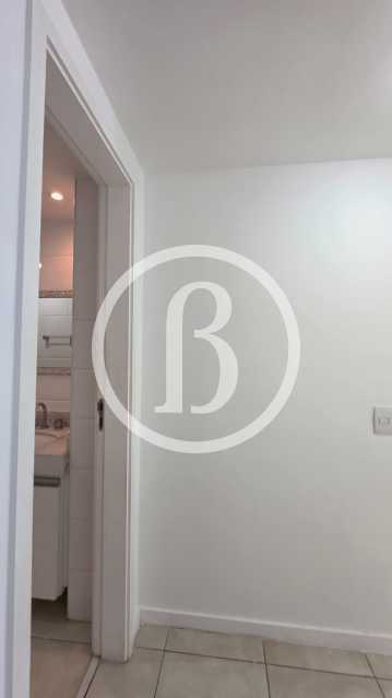 Conheça CORREDOR do imóvel - Apartamento 2 quartos à venda Barra da Tijuca, Rio de Janeiro - R$ 750.000 - BFAP20491 - 9 CORREDOR - 9