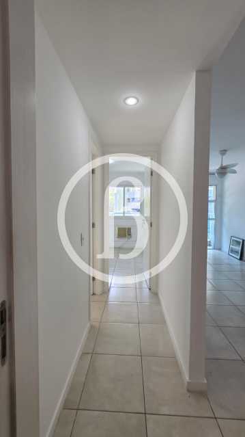 Conheça CORREDOR OUTRO ÂNGULO do imóvel - Apartamento 2 quartos à venda Barra da Tijuca, Rio de Janeiro - R$ 750.000 - BFAP20491 - 10 CORREDOR OUTRO ÂNGULO - 10
