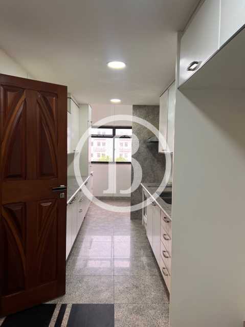 Conheça COZINHA OUTRO ÂNGULO do imóvel - Apartamento 3 quartos para alugar Barra da Tijuca, Rio de Janeiro - R$ 13.000 - BFAP30543 - 13 COZINHA OUTRO ÂNGULO - 13