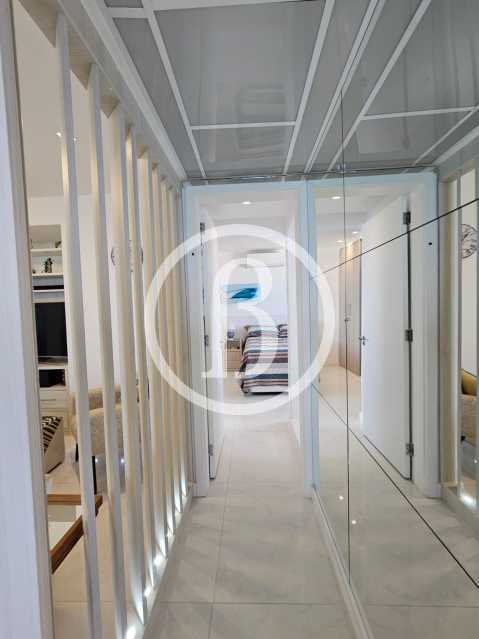 Conheça CORREDOR OUTRO ÂNGULO do imóvel - Apartamento 2 quartos à venda Barra da Tijuca, Rio de Janeiro - R$ 2.300.000 - BFAP20070 - 15 CORREDOR OUTRO ÂNGULO - 15