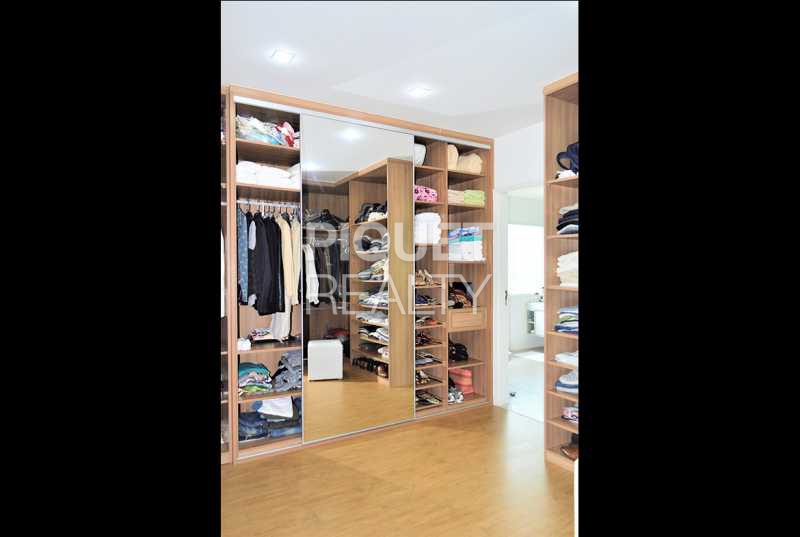 Conheça CLOSET do imóvel - CASA TRIPLEX - RESERVA DO ITANHANGÁ - BARRA - 00100CA - 17 CLOSET - 17