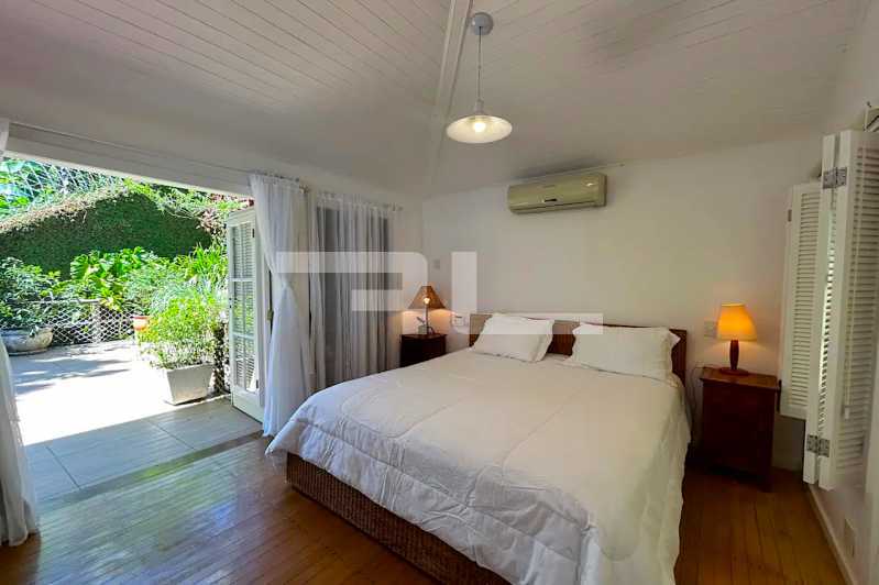 Conheça 015. do imóvel - LINDA CASA PÉ NA AREIA - PORTO RETIRO - ANGRA - 01142CA - 14 015. - 14