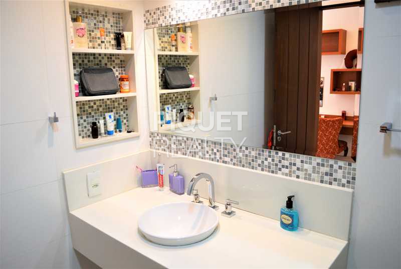 Conheça BANHEIRO SUITE do imóvel - Casa em Condomínio 5 quartos à venda Rio de Janeiro,RJ Itanhangá - R$ 8.500.000 - 00072CA - 26 BANHEIRO SUITE - 26