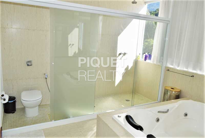 Conheça BANHEIRO MASTER do imóvel - Casa em Condomínio 5 quartos à venda Angra dos Reis,RJ Frade (Cunhambebe) - R$ 4.400.000 - 00145CA - 23 BANHEIRO MASTER - 23