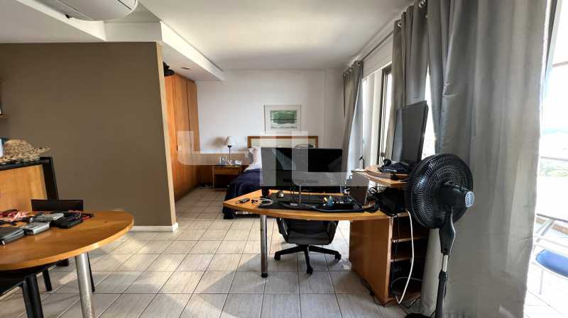 Conheça 015. do imóvel - Flat 2 quartos à venda Rio de Janeiro,RJ Barra da Tijuca - R$ 1.650.000 - 01415AP - 16 015. - 16