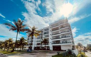 APTO. 4 QUARTOS NA PRAIA DA BARRA - BETTON - 01554AP