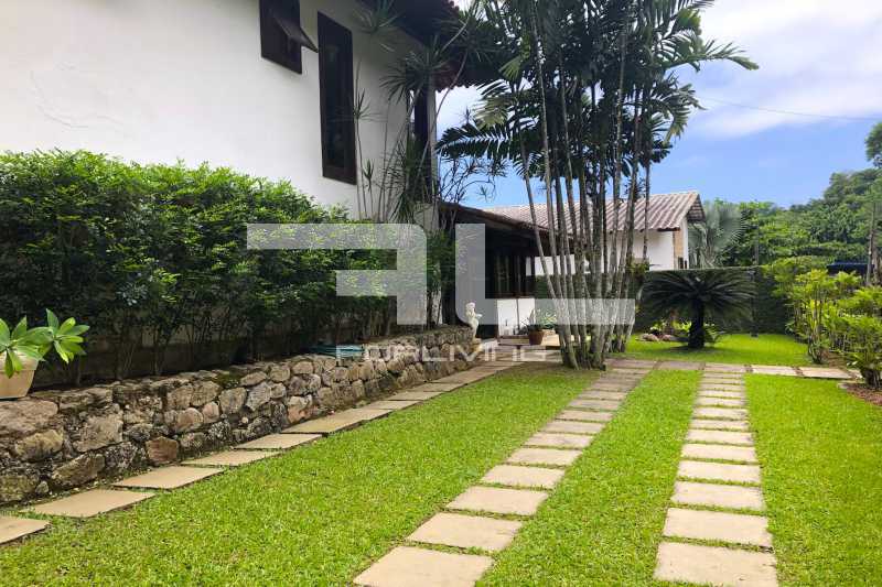 Conheça 016 do imóvel - CASA COM PISCINA PRÓXIMO A MARINA E A PRAIA - PORTOGALO - 01677CA - 16 016 - 16