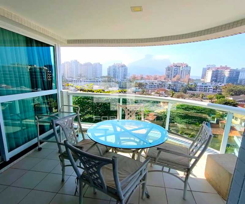 Conheça 003. do imóvel - FLAT NO WYNDHAM COM LINDA VISTA DA ORLA DA BARRA. - 01694AP - 3 003. - 3