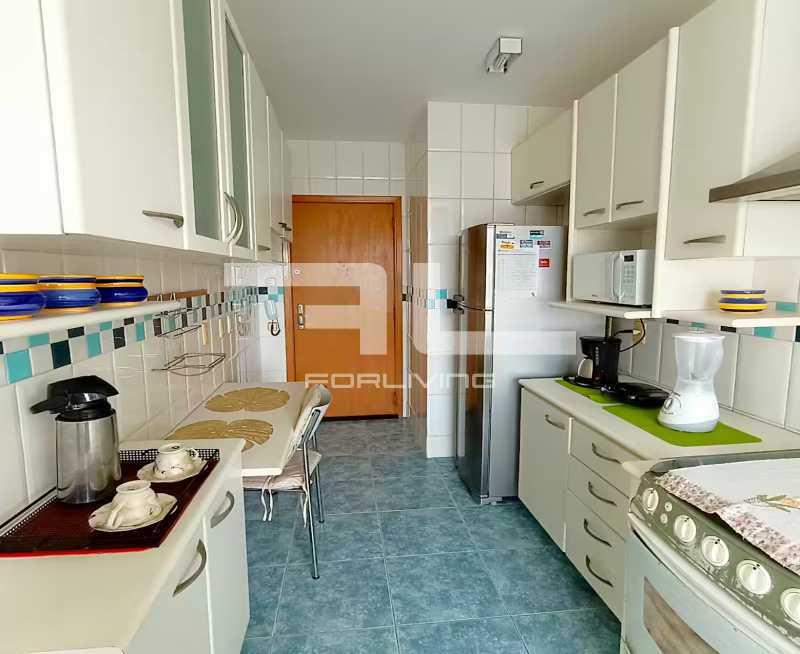 Conheça 006. do imóvel - MODERNO FLAT NA ORLA - RESIDENCIAL PRAIA DA BARRA - 01695AP - 6 006. - 6