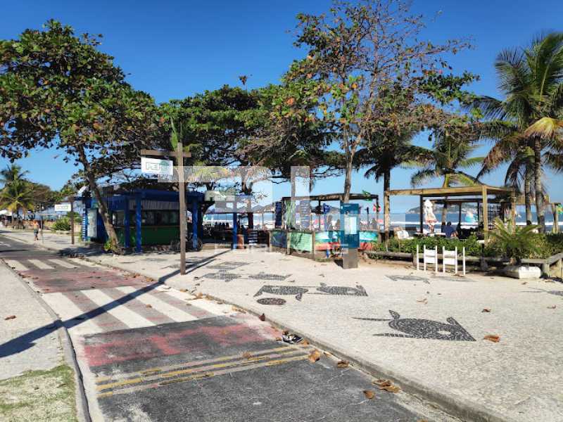 Conheça 17 do imóvel - MODERNO FLAT NA ORLA - RESIDENCIAL PRAIA DA BARRA - 01695AP - 20 17 - 20