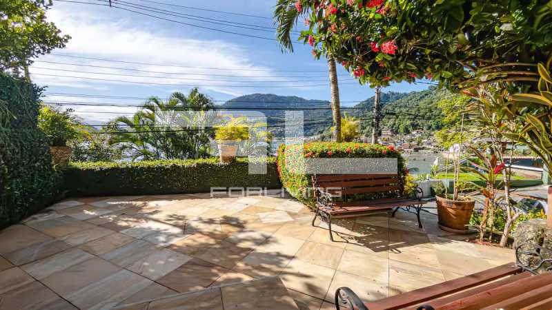 Conheça 005. do imóvel - CASA REFORMADA COM 5 SUÍTES - LINDA VISTA PARA A BAÍA DE ANGRA DOS REIS. - 01697CA - 8 005. - 8