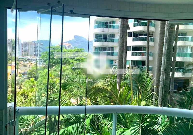 Conheça 013. do imóvel - EXCELENTE FLAT NO WYNDHAM - SOL DA TARDE - ANDAR BAIXO. - 01698AP - 13 013. - 13