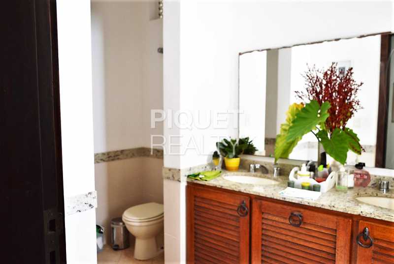 Conheça BANHEIRO do imóvel - Casa em Condomínio 4 quartos à venda Rio de Janeiro,RJ - R$ 8.990.000 - 00215CA - 14 BANHEIRO - 14