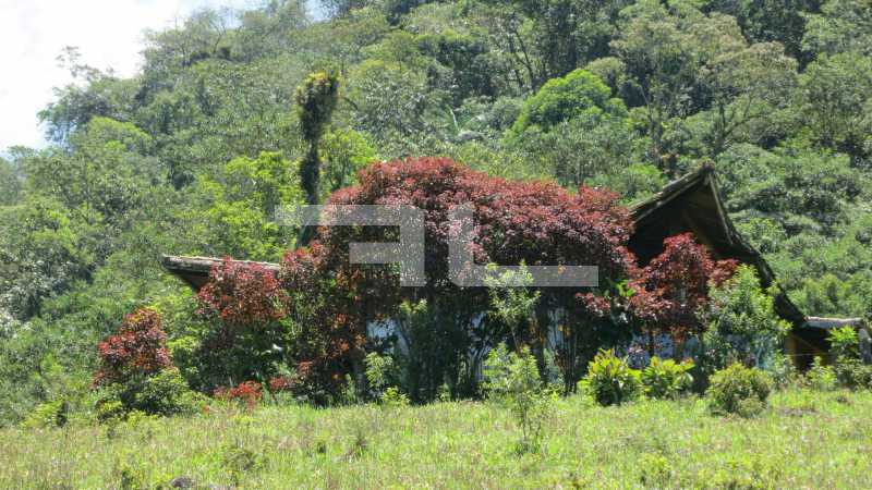 Conheça 00018 do imóvel - LINDA FAZENDA - BRACUI - ANGRA DOS REIS - 00102FA - 17 00018 - 17