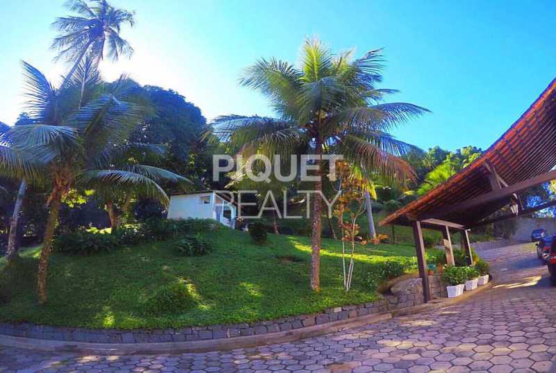 Conheça ESTACIONAMENTO do imóvel - CASA BEIRA MAR - PRAIA DAS ARARAS - ANGRA DOS REIS - 00118CA - 17 ESTACIONAMENTO - 17