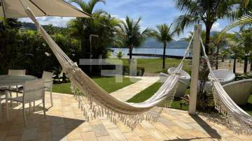 Condomínio Pier 88 - CASA PÉ NA AREIA COM MARINA E PÍER - 00288CA