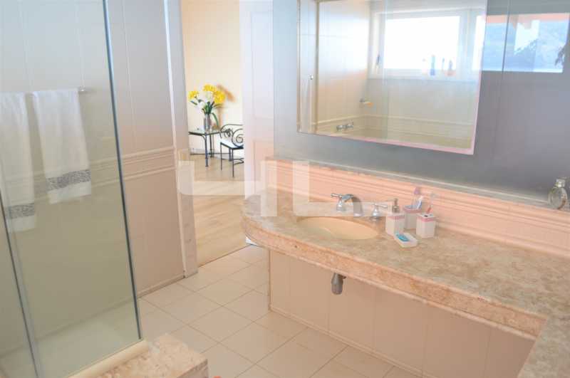 Conheça BANHO MASTER do imóvel - Casa em Condomínio 6 quartos à venda Angra dos Reis,RJ Portogalo - R$ 12.900.000 - 00305CA - 18 BANHO MASTER - 18