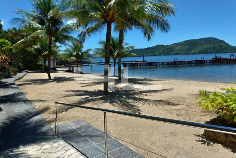 Conheça 0004 do imóvel - Casa com 3 suítes e vista maravilhosa em condomínio fechado com praia e segurança 24h. - 00829CA - 4 0004 - 4