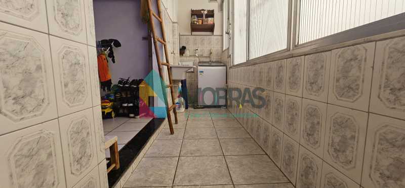 f2915c04-1c15-4502-98a3-795078 - 30