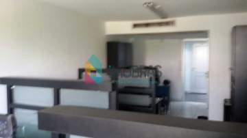 Oportunidade - Excelente sala comercial mobiliada próximo ao aeroporto no centro do RJ!!! - BOSL00108