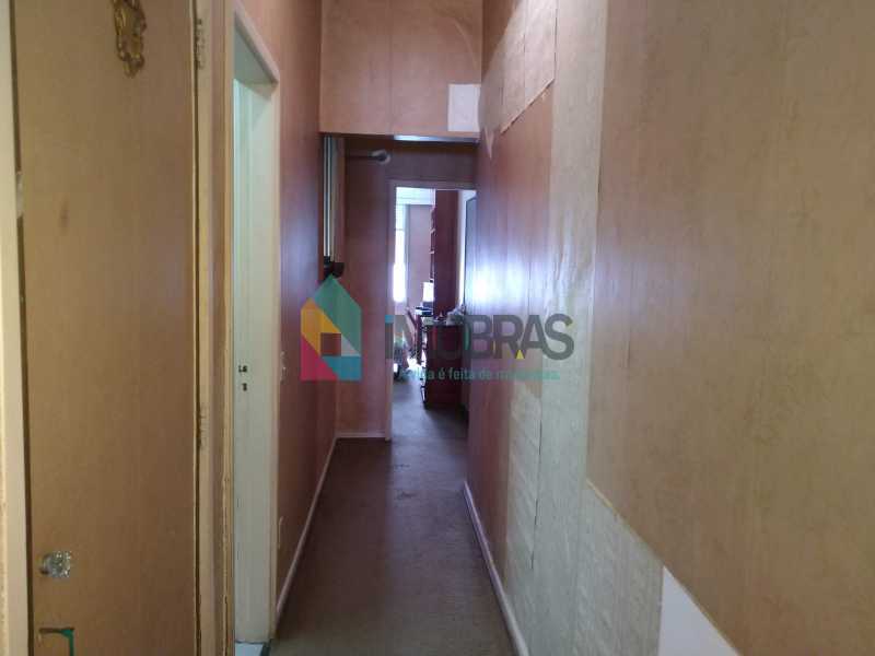 CORREDOR PRINCIPAL - 13