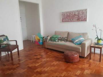 Ótima localização - 3 QUARTOS, COM SALA AMPLA E COZINHA PLANEJADA - 85M² - COPACABANA / POSTO 6!!! - CPAP31505