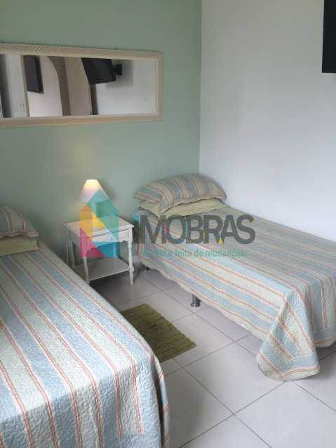 09856ef4-ccfe-42ba-a6fe-0c7dd7 - 12