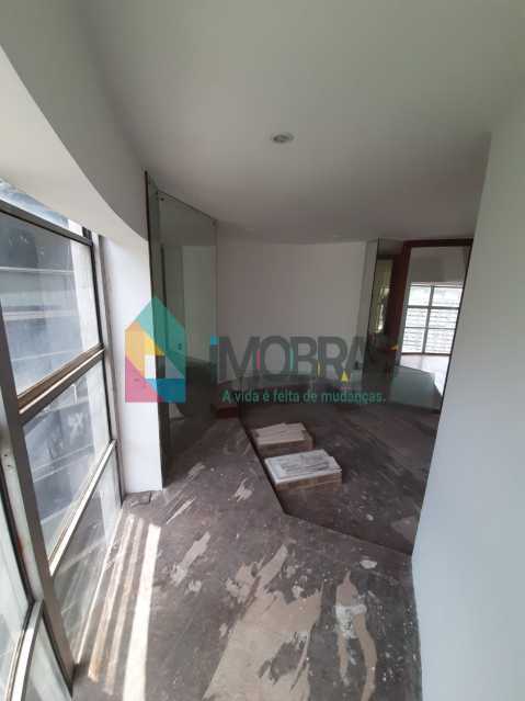 ab6e3d53-d16a-4858-88c9-2517bd - 23