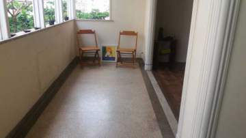 APARTAMENTO EM COPACABANA NA QUADRA DA PRAIA COM VAGA DE GARAGEM , 220 METROS!! - AP4301