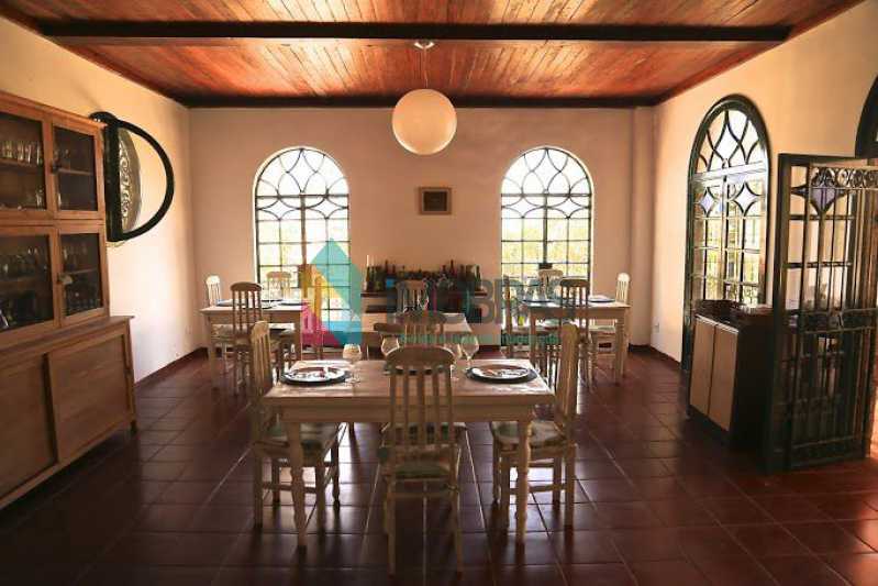 3ab9c8df-1e56-4e4b-bbd7-8d0a03 - 4