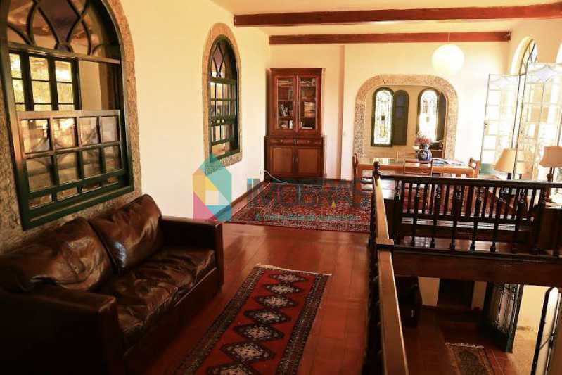 27d93f93-f83d-48ce-9bf6-af2c68 - 6