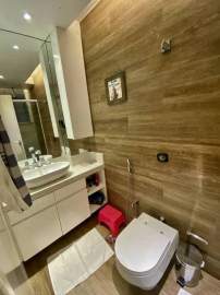 Apartamento à venda com 201 metros quadrados com 4 quartosApartamento espetacular na Lagoa, Curva do Calombo. Vista frontal e deslumbrante da Lagoa Rodrigo de Feitas, Quartos indevassáveis com vista para pedra e vegetação. - CPAP40450