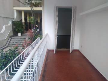 Imperdível - COPACABANA !! APARTAMENTO TIPO CASA COM 03 QUARTOS,VARANDA E DEPENDÊNCIA COMPLETA - CPAP32084
