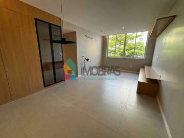 IPANEMA!!! 03 QUARTOS SENDO UM SUITE TOTALMENTE REFORMADO POR ARQUITETO. - CPAP32626