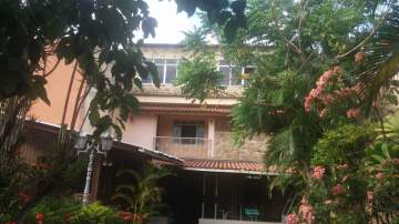 CAMPO GRANDE, CASA TRIPLEX, VÁRIOS AMBIENTES, ESPAÇO PRONTO COM ACADEMIA. - CPCA40026