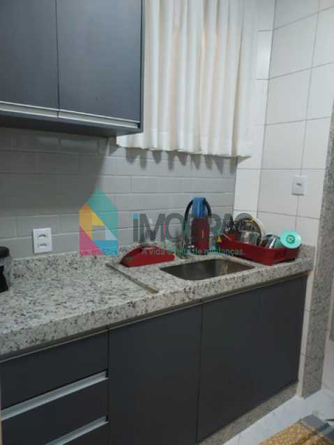 Conheça cozinha do imóvel - FLAMENGO !! APARTAMENTO REFORMADO COM 02 QUARTOS 1 SUITE E DEPENDÊNCIA COMPLETA - CPAP21927 - 15 cozinha - 15