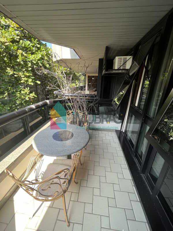 889296A4-517C-45CF-81F2-45FC68 - 10