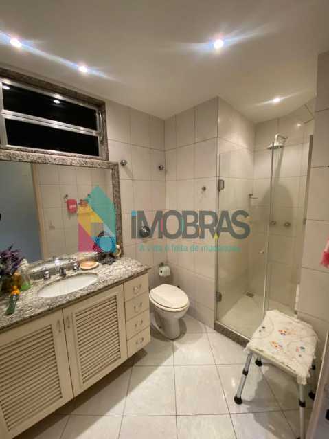 BANHEIRO SOCIAL - 18
