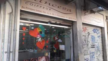 Ótima localização - EXCELENTE LOJA COMERCIAL SERVINDO PARA VARIAS FINALIDADES DE NEGÓCIOS, NO MOMENTO MONTADA PARA SALÃO DE CABELEIREIRO - CPLJ00306