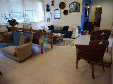 Ótima localização - MARAVILHOSO 4 QUARTOS EM RUA NOBRE COM 215M² - COPACABANA - CPAP40555