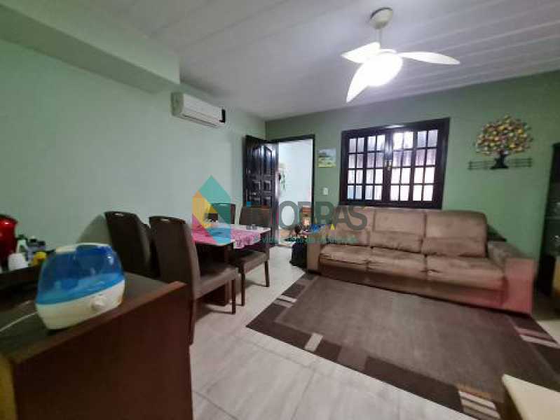 casa-com-2-quartos-a-venda-85m - 4