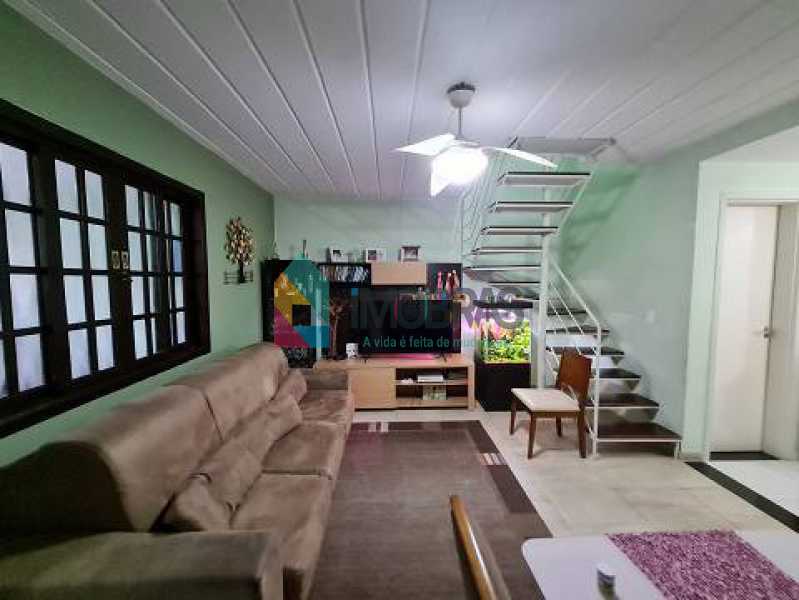 casa-com-2-quartos-a-venda-85m - 2