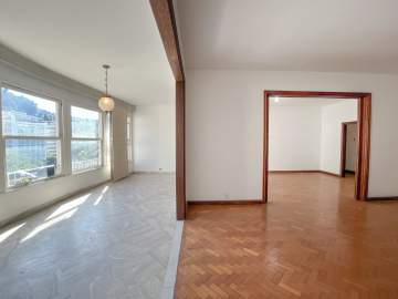 Oportunidade - EXCELENTE APARTAMENTO DE 4 QTOS COM VAGA, ANDAR ALTO E VISTA LIVRE EM COPACABANA!!! - CPAP40600