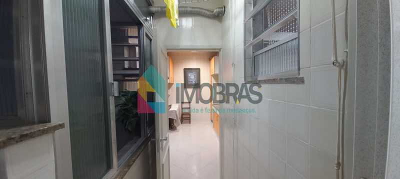 Área de Serviço - 12