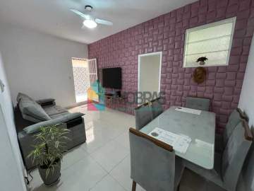 Oportunidade - Copacabana!!! 2 quartos reformado próximo a praia. - CPAP22341