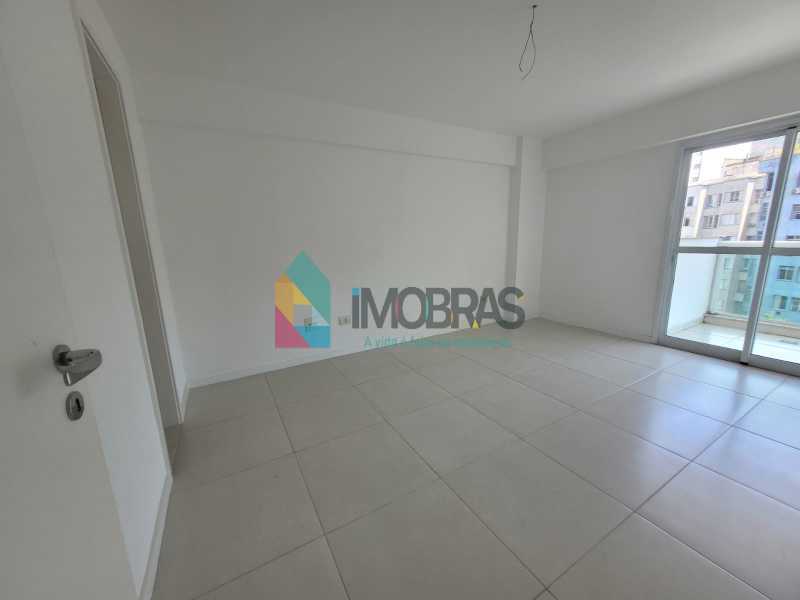 c7df460b-fb31-40b0-8856-968329 - 9