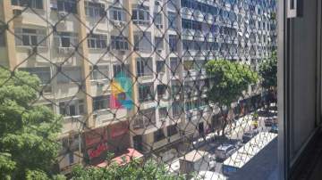 Copacabana!!! Sala e quarto de frente , próximo à praia e ao metrô. - CPAP11590