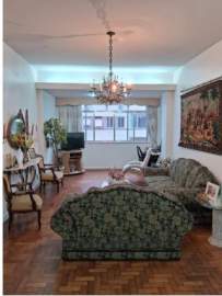 3 quartos grandes , sendo um suíte e ampla sala com vista para a Praia de Copacabana. - CPAP32881